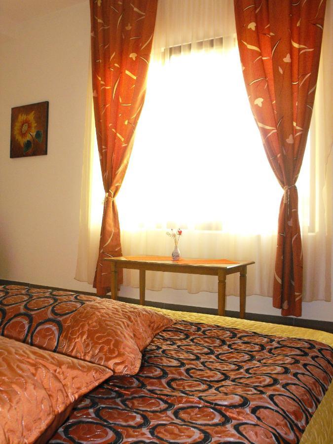 Casa Rustica Apart & Rooms Cîmpineanca Εξωτερικό φωτογραφία